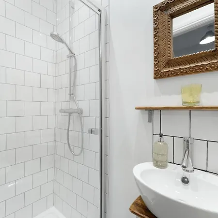 3 Bed In Oc-lr198 Hébergement de vacances *